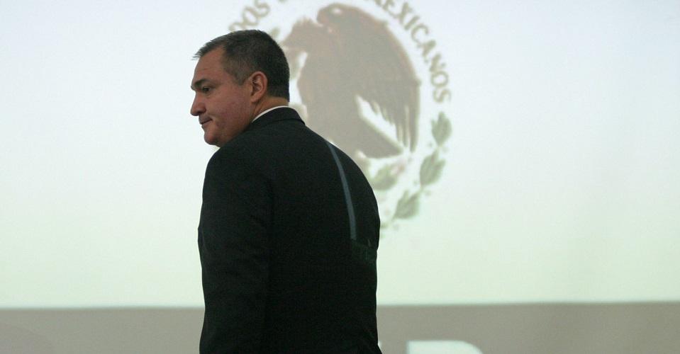 Amenaza a testigos, sobornos a prensa: EU suma evidencia contra García Luna