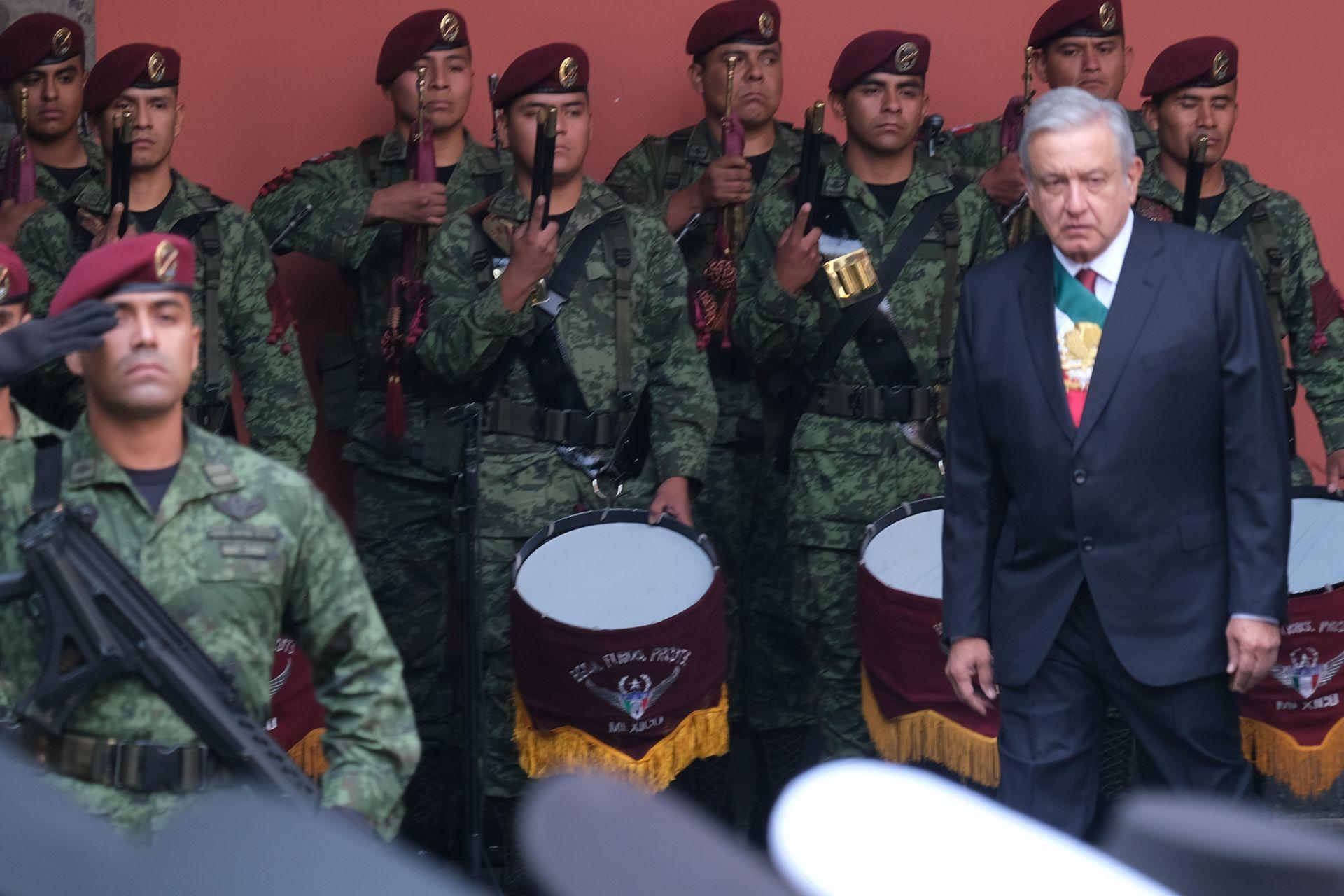 AMLO revictimiza a periodistas y activistas que fueron espiados, alertan ONG