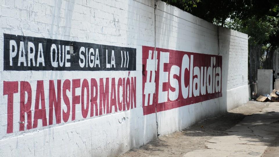 INE ordena frenar campaña en bardas a favor de Sheinbaum rumbo al 2024 