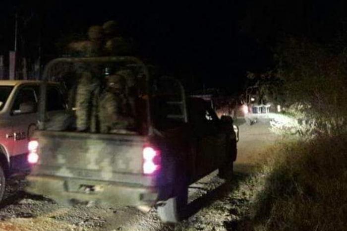 Michoacán: Emboscada a militares deja un coronel muerto y al menos 6 heridos