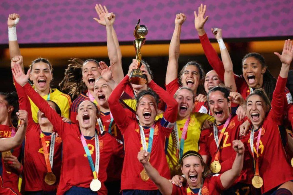 España tricampeona: “la Roja” vence a Inglaterra en el Mundial y se corona en las 3 categorías del fútbol femenil