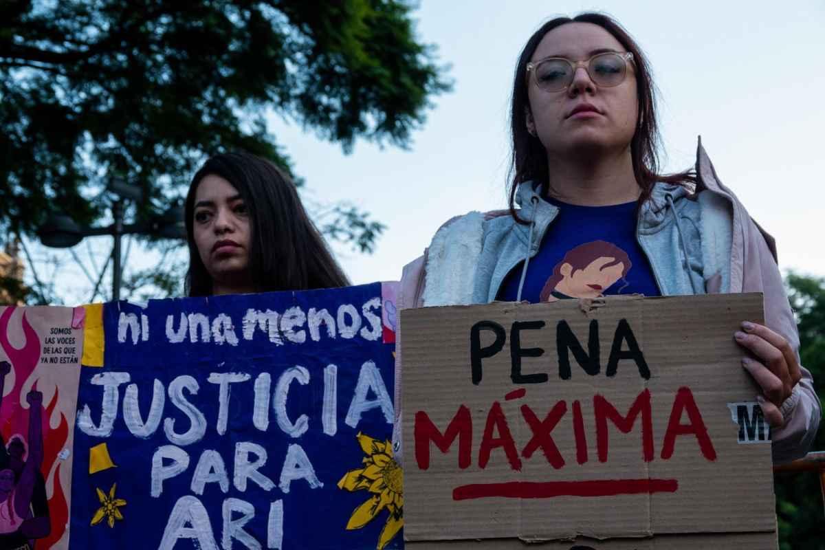 Familiares de Ariadna Fernanda, víctima de feminicidio, exigen pena máxima para fiscal de Morelos