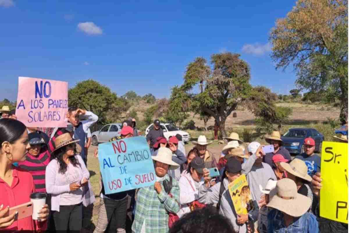 Pobladores retienen a trabajadores que construyen parque fotovoltaico en Tula, Hidalgo